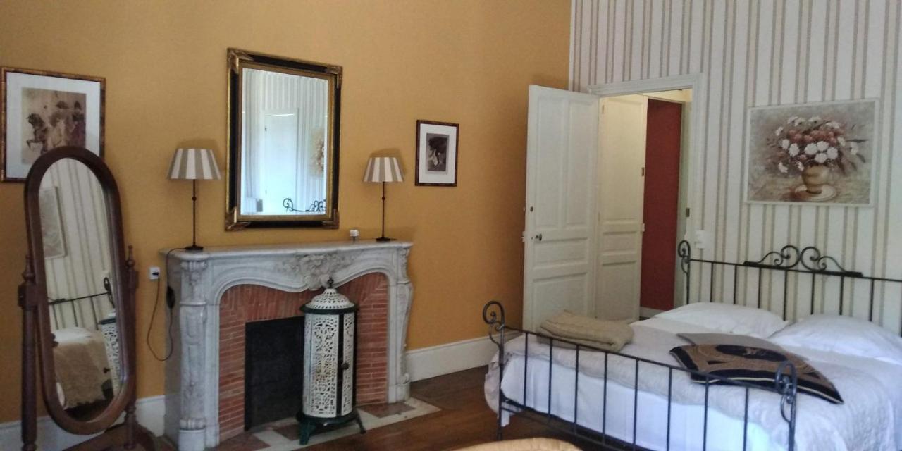 Chambres D'Hotes-Chateau Constant Bessines-sur-Gartempe Luaran gambar